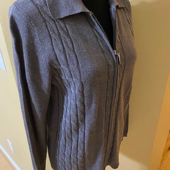 Alia Grey Front Zipper Long Sleeve Cardigan Size Small - Picture 4 of 8